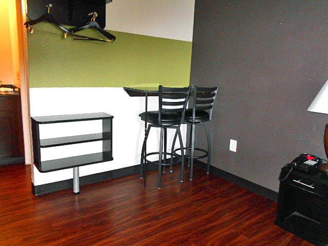 Studio 6-Rome, Ga - Skytop Room photo